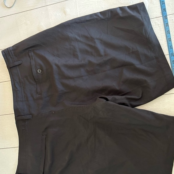 Hang Ten size men’s shorts grey and black - Picture 4 of 7
